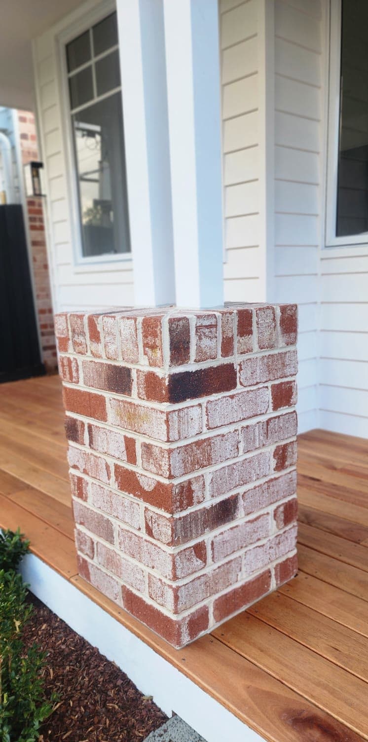 architectural masonry detail on a contemporary home — JC Brick & Blocklaying — bricklayer Melbourne eastern suburbs