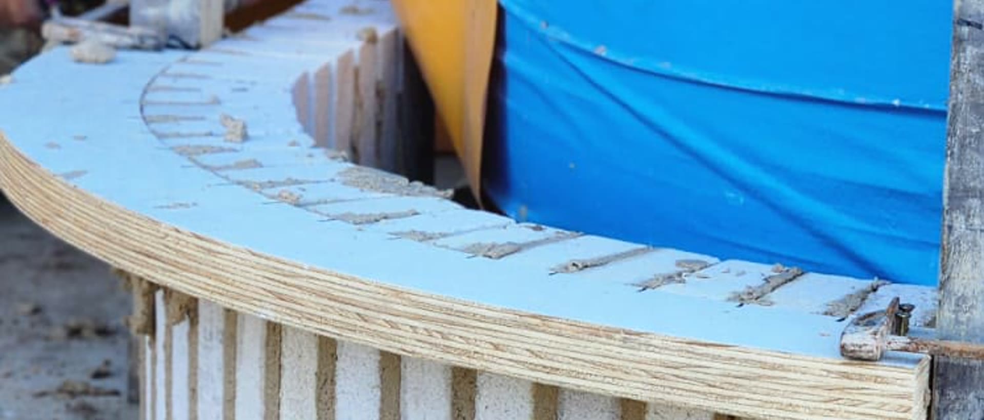 feature wall and front fence melbourne — sandstone garden wall jc brick and blocklaying